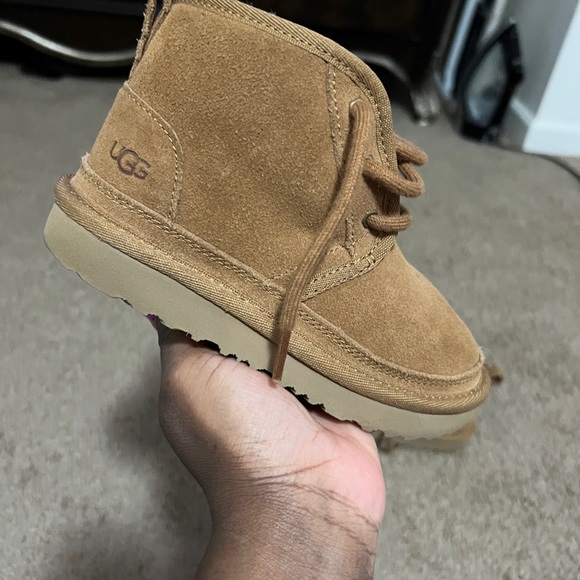 Size 11 toddler Ugg Neumel 2 boot. Chestnut color. Son wore maybe twice. - Picture 4 of 5